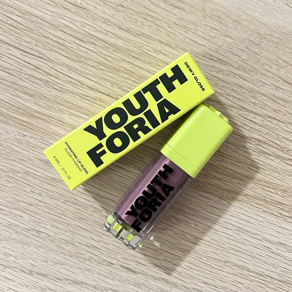 Youthforia Dewy Gloss Hydrating and Nourishing Lip Gloss 3AM - Brand New - Picture 5 of 5
